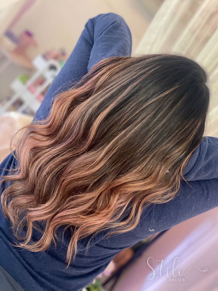 Color fantasía hecho en Stilo Salón, Roma Norte, CDMX