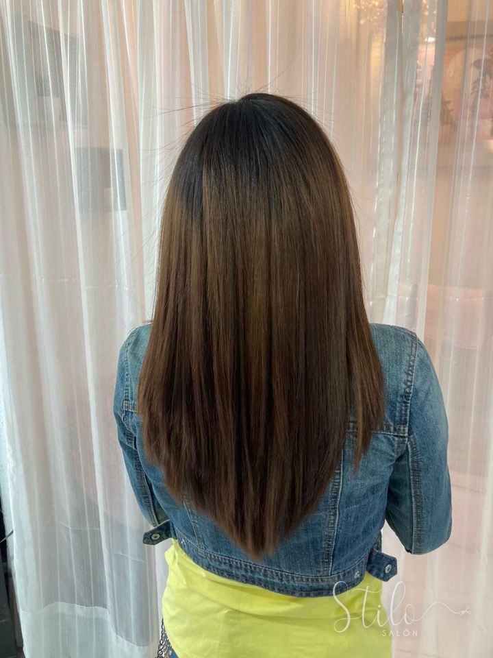 Color y alisado hecho en Stilo Salón, Roma Norte, CDMX